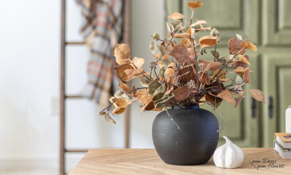 10 Simple Ways To Decorate With Pumpkins This Fall - Open Doors Open Hearts